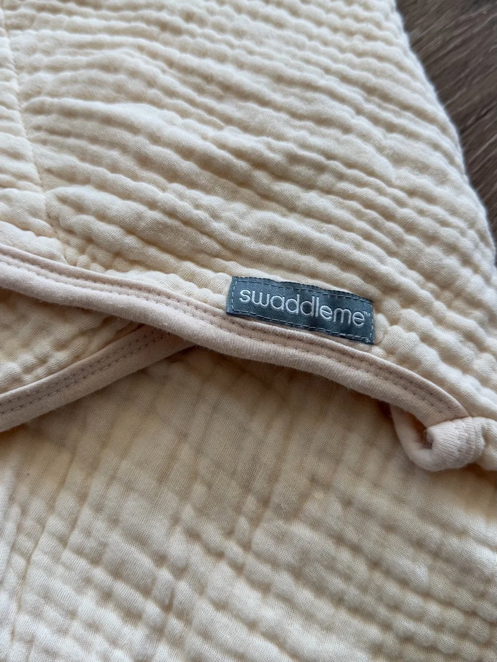SwaddleMe 0-3months Gauze 100% Cotton Baby Swaddle Muslin fabric Teddy bear
